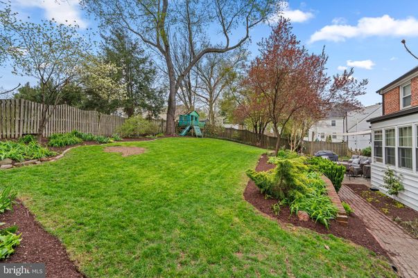 Backyard, Exterior, Playground