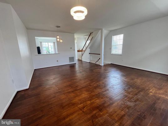Chandelier, Empty room, Interior, Pendant Lights, Wood Texture Flooring