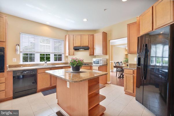 Dining room, Interior, Kitchen, Recessed Lighting, Wood Texture Flooring