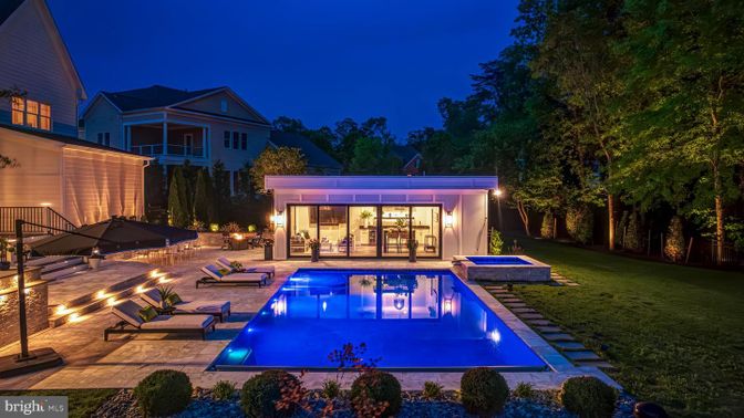 Backyard, Exterior, Pool