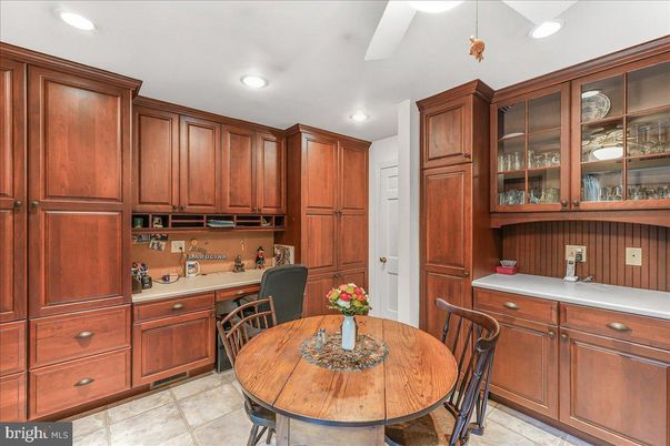 Dining room, Interior, Kitchen, Recessed Lighting