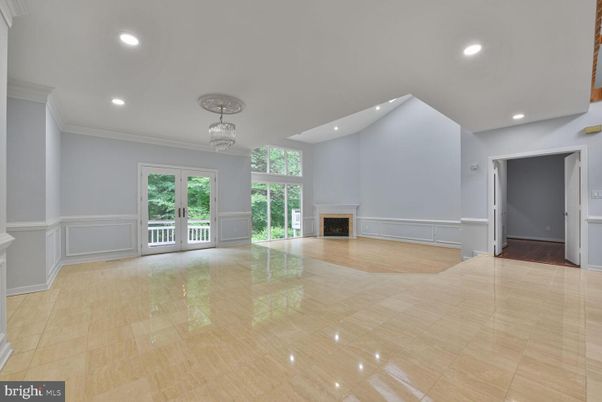 Chandelier, Empty room, Fireplace, Interior, Recessed Lighting