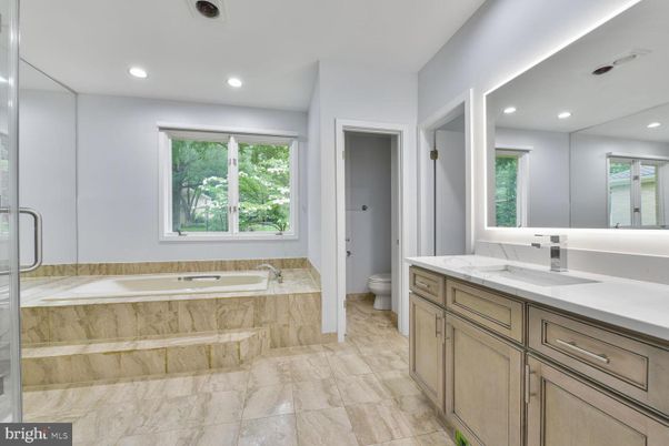 Bathroom, Dual Sink Vanities, Glass Shower, Interior, Recessed Lighting