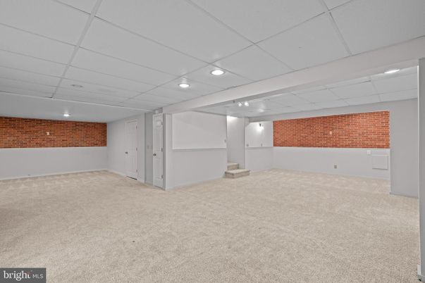 Empty room, Interior, Recessed Lighting, Stone Walls