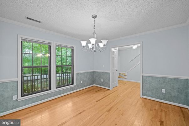 Chandelier, Empty room, Interior, Wood Texture Flooring