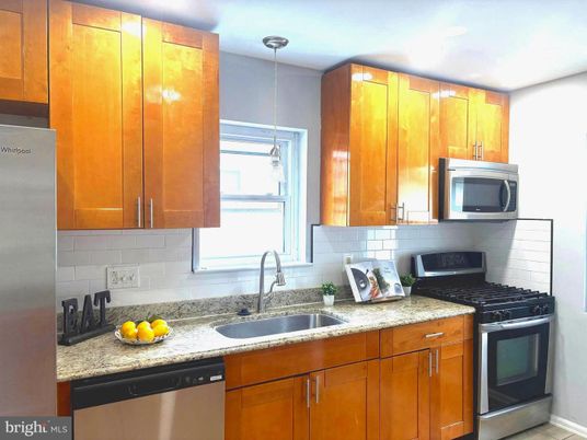Interior, Kitchen, Pendant Lights, Stainless Steel Appliances