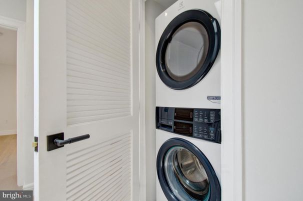 Interior, Utility Closets, Washer