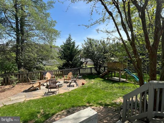 Backyard, Exterior, Playground
