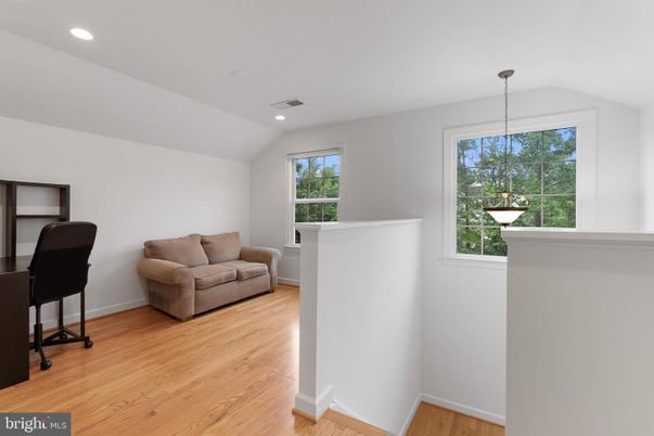 Home Office, Interior, Pendant Lights, Recessed Lighting, Wood Texture Flooring