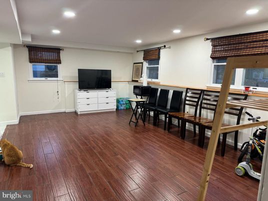 Dining room, Interior, Recessed Lighting, Wood Texture Flooring