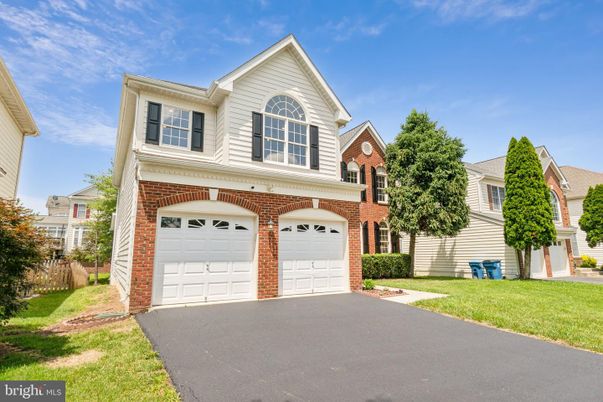 Attached, Exterior, Facade, Brick Facade, Rowhouse