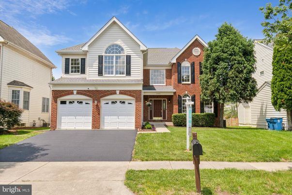 Attached, Exterior, Facade, Brick Facade, Brick Traditional