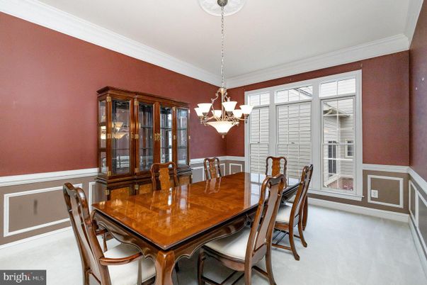 Chandelier, Dining room, Interior