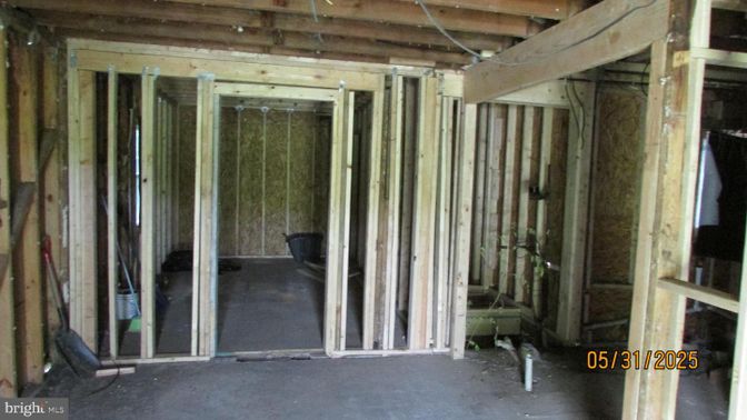 Interior, Wooden Beams