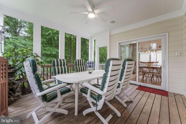Dining room, Interior, Sun Room, Wood Texture Flooring