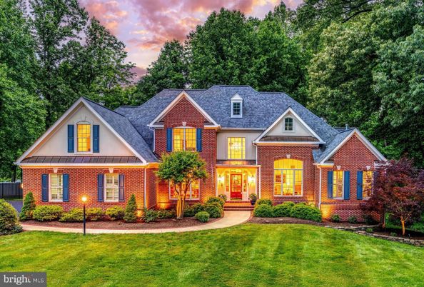 Exterior, Facade, Brick Facade, Brick Traditional