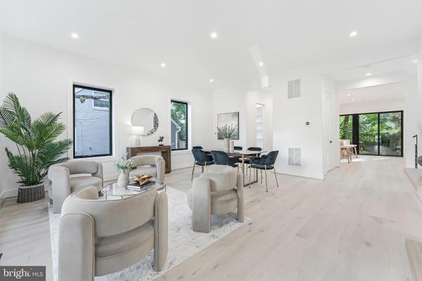 Dining room, Interior, Living room, Recessed Lighting, Wood Texture Flooring