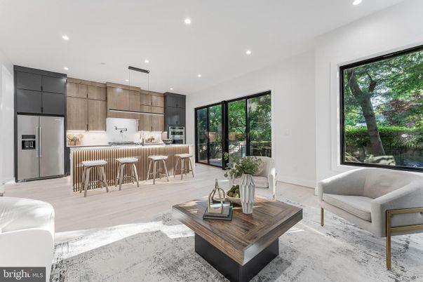 Interior, Kitchen, Living room, Pendant Lights, Recessed Lighting, Stainless Steel Appliances, Wood Texture Flooring