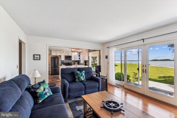 Interior, Kitchen, Living room, Stainless Steel Appliances, Water, Wood Texture Flooring