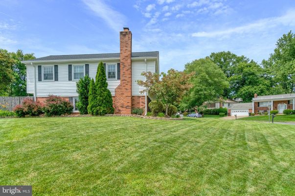 Backyard, Detached Garage, Exterior