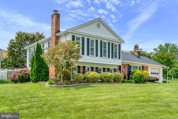 Backyard, Exterior, Facade, Brick Facade, Georgian