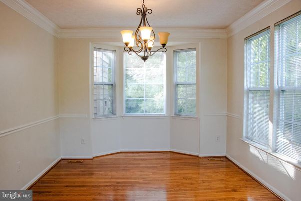 Chandelier, Empty room, Interior, Pendant Lights, Wood Texture Flooring