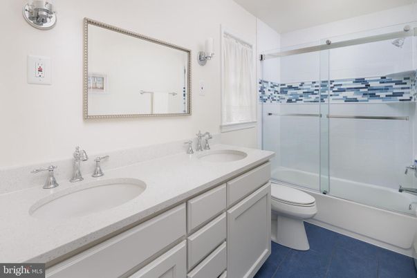 Bathroom, Dual Sink Vanities, Glass Shower, Interior
