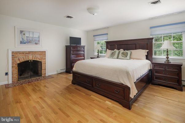Bedroom, Fireplace, Interior, Wood Texture Flooring