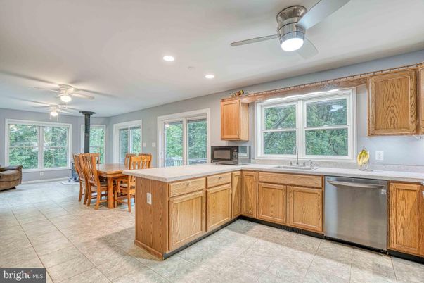 Dining room, Interior, Kitchen, Recessed Lighting, Stainless Steel Appliances