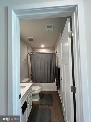 Bathroom, Interior, Recessed Lighting, Wood Texture Flooring