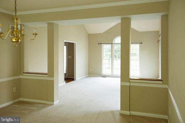 Chandelier, Empty room, Interior