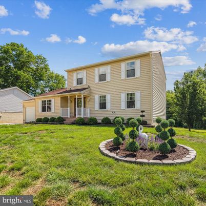 Backyard, Exterior, Facade, Georgian