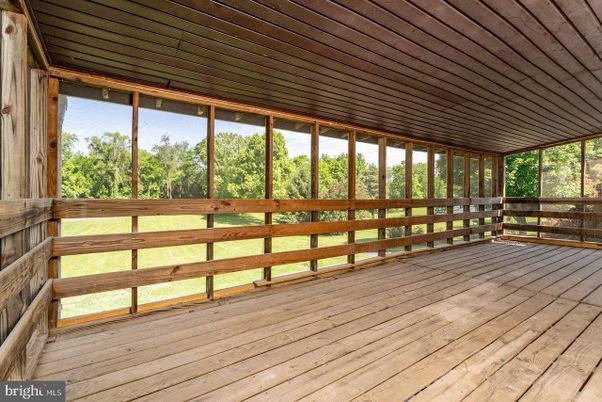 Interior, Sun Room, Wooden Ceilings, Wood Texture Flooring