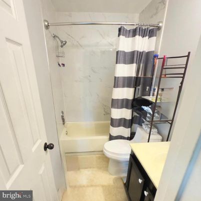Bathroom, Interior, Marble Walls