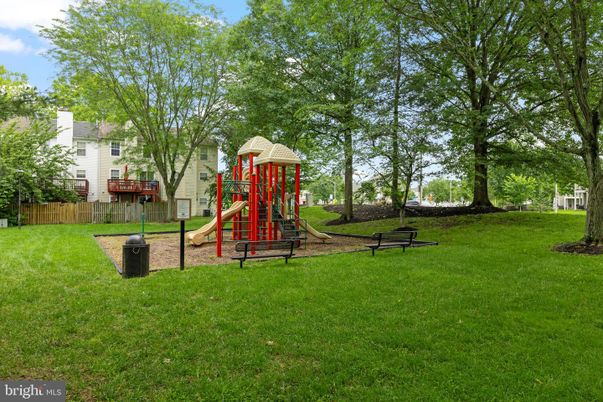 Backyard, Exterior, Playground