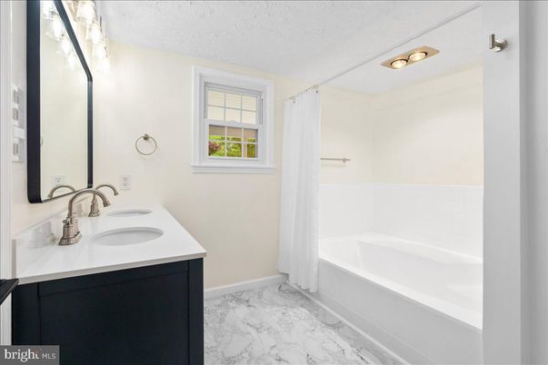 Bathroom, Dual Sink Vanities, Interior, Marble