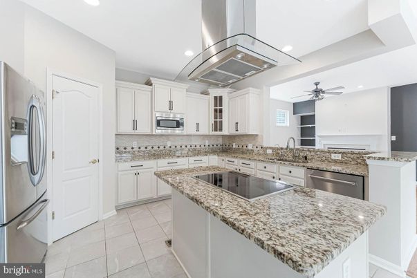 Interior, Kitchen, Recessed Lighting