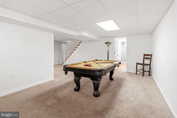 Billiard Table, Game Room, Interior, Recessed Lighting