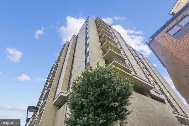 Exterior, Facade, Condo Building