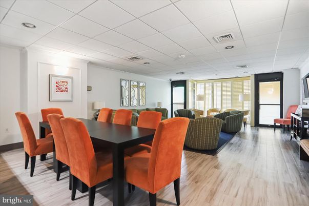 Dining room, Interior, Living room, Recessed Lighting, Wood Texture Flooring