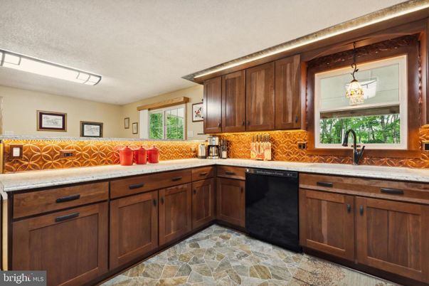 Interior, Kitchen, Pendant Lights