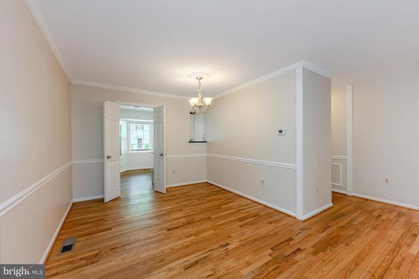 Chandelier, Empty room, Interior, Wood Texture Flooring