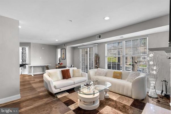 Dining room, Interior, Living room, Recessed Lighting, Wood Texture Flooring