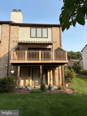 Exterior, Facade, Brick Facade, Modern