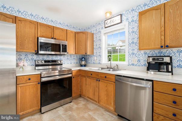 Interior, Kitchen, Stainless Steel Appliances