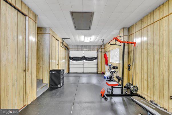 Fitness Equipment, Garage, Interior, Wooden Walls