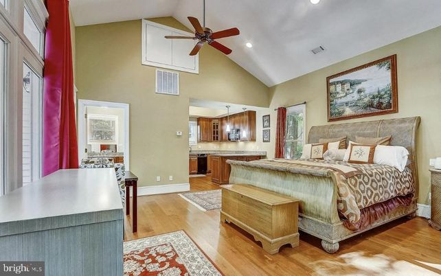 Bedroom, Interior, Kitchen, Pendant Lights, Recessed Lighting, Wood Texture Flooring