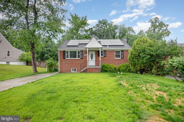 Backyard, Exterior, Facade, Brick Facade, Solar Panels, Georgian