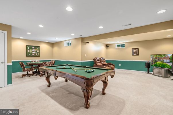 Billiard Table, Game Room, Interior, Recessed Lighting