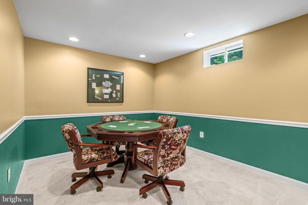 Game Room, Interior, Recessed Lighting